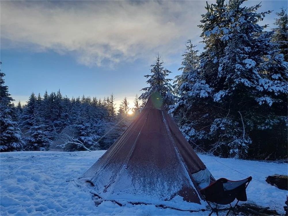 Snow hot tent camping